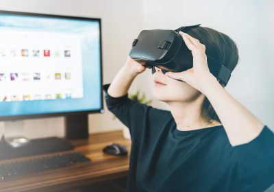 VR relaxing 400x280 - Is Virtual Reality an Effective Method of Recreation?