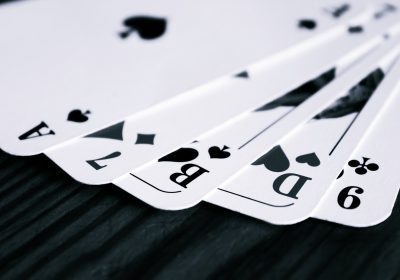playing cards 400x280 - 3 Best Card Games To Sharpen Your Cognitive Ability